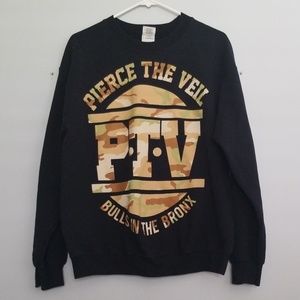 Pierce the Veil Hot Topic Lot (2)